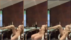 Camila, la traviesa chica de pelo rosa, se divierte mucho masturbándose hasta correrse