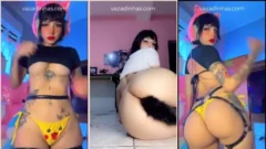 Yasmim Cat, una aficionada delgada y traviesa, se divierte jugando desnuda en la cama