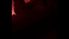 Adolescentes masturbándose